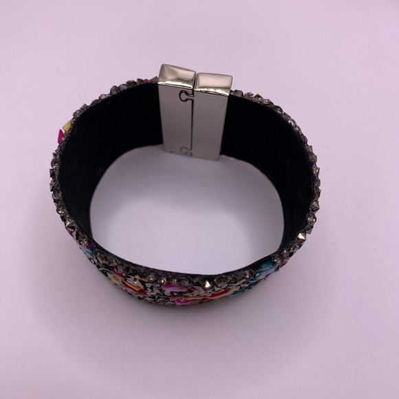 Multi colour shell bracelet - Picture 5 of 6